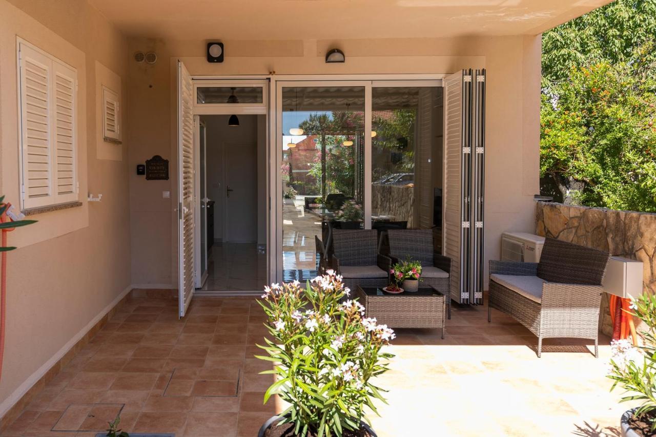 Duffys Apartment Zadar Exterior photo